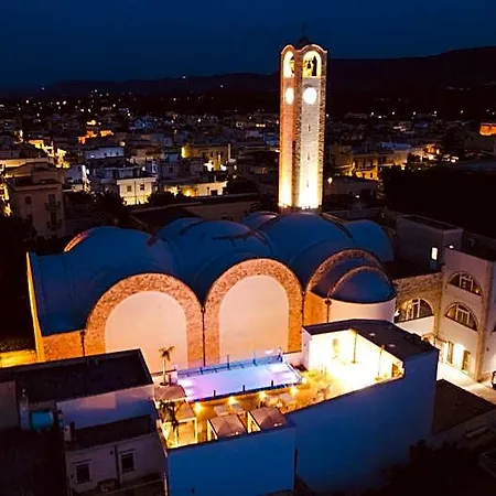 Naucleros 4*